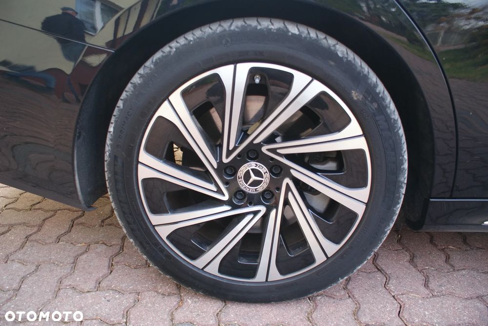 Mercedes-Benz Klasa E - 22