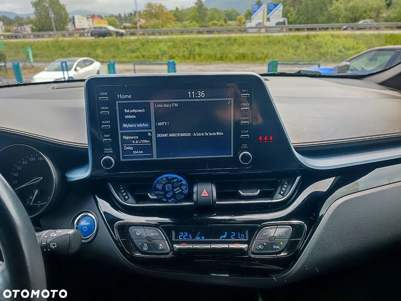 Toyota C-HR - 11