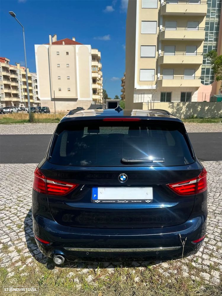 BMW 216 Gran Tourer - 4