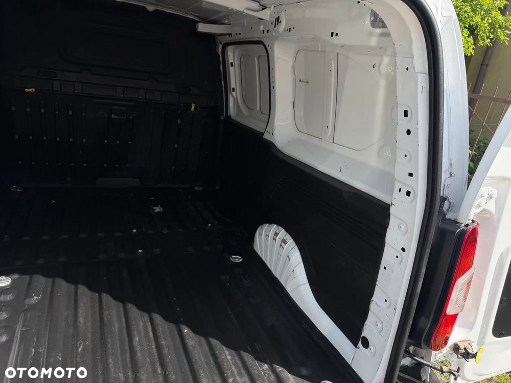Citroën Berlingo XL 1.5 BlueHDI Feel S&S - 32