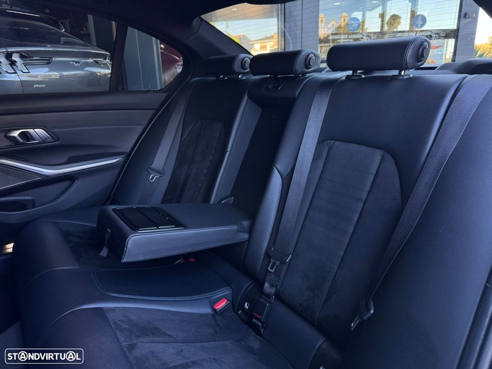 BMW 320 d Pack M Auto - 21