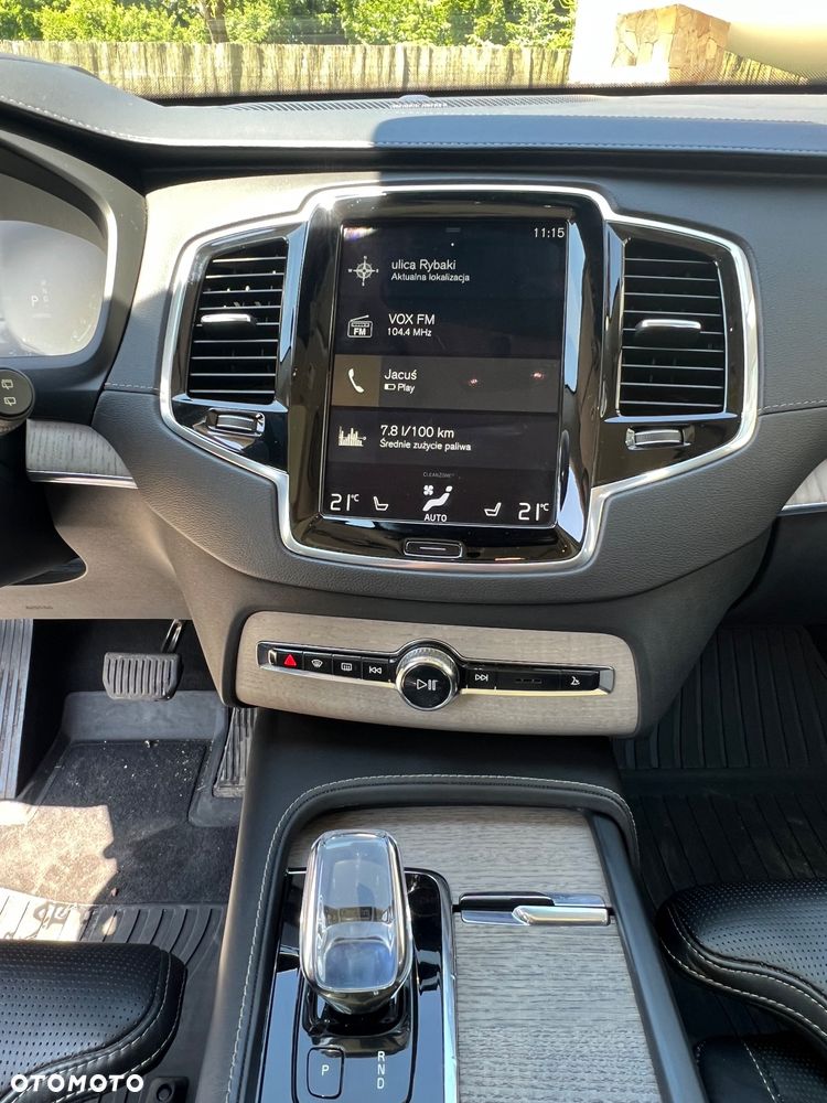 Volvo XC 90 - 11