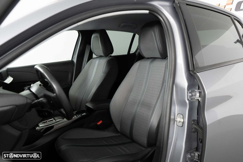 Peugeot e-208 50 kWh Allure - 9