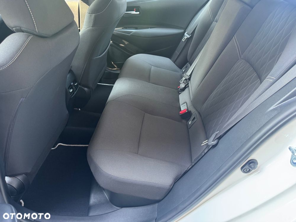 Toyota Corolla 1.8 Hybrid Comfort - 9