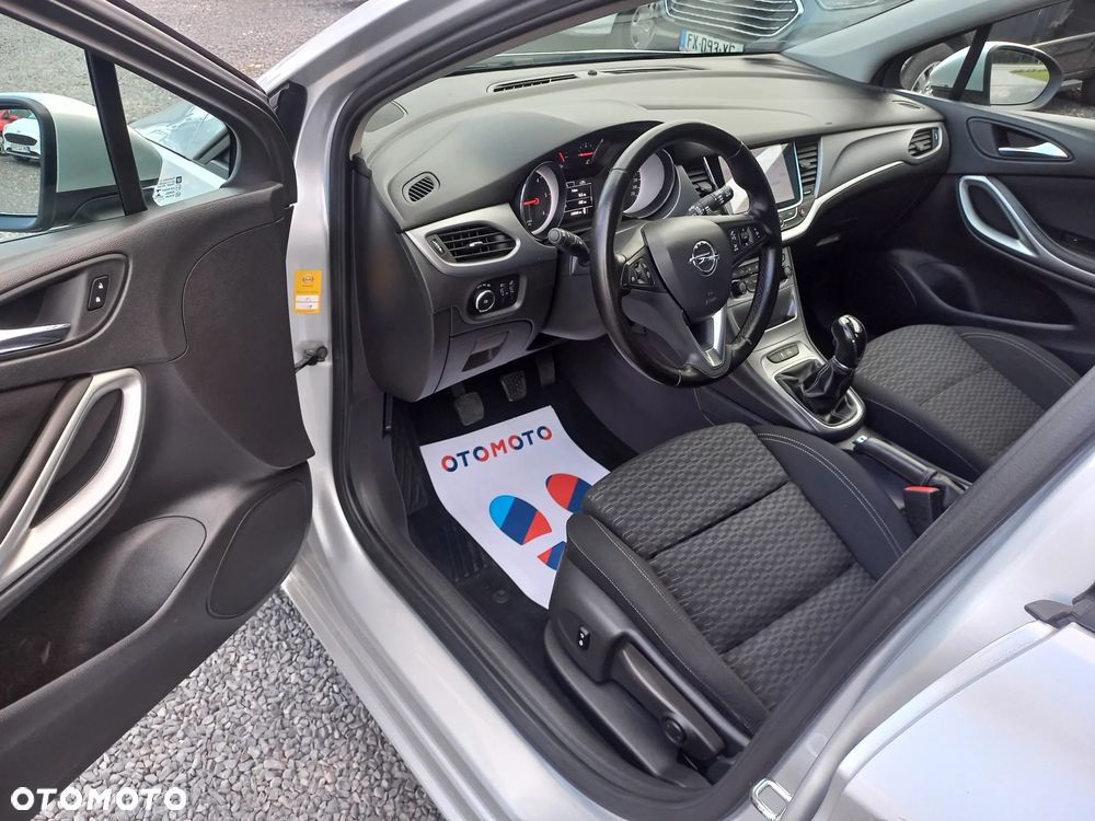 Opel Astra 1.6 CDTI Enjoy - 13