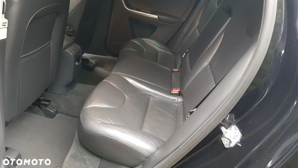 Volvo XC 60 D4 Summum - 12