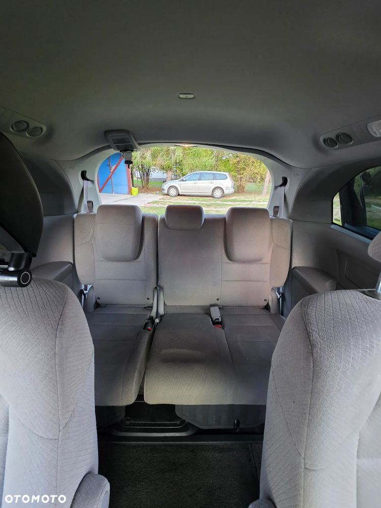 Honda Odyssey 3.5 LX - 14
