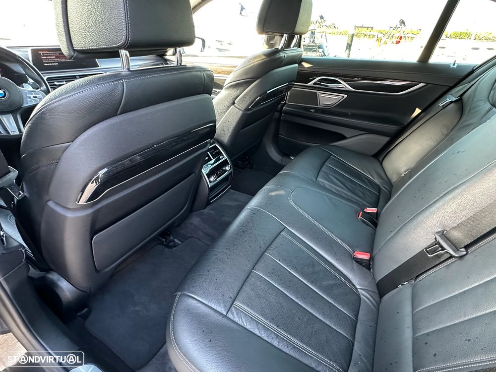 BMW 730 d Auto - 21