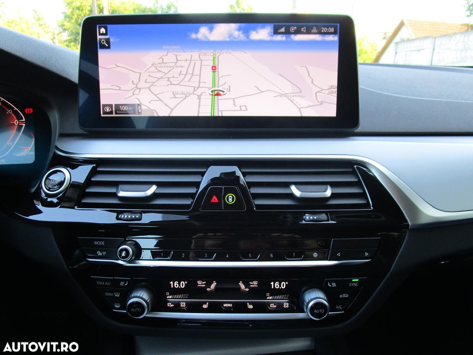 BMW Seria 5 520d xDrive Aut. - 27