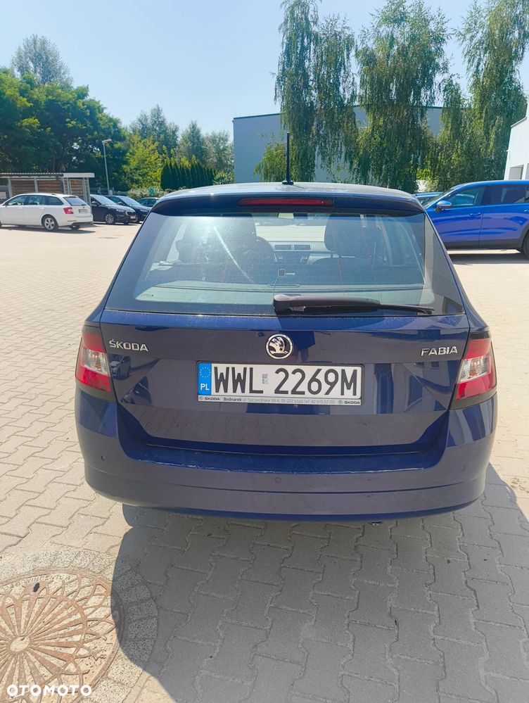 Skoda Fabia - 4