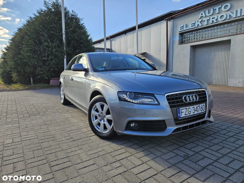 Audi A4 Limousine