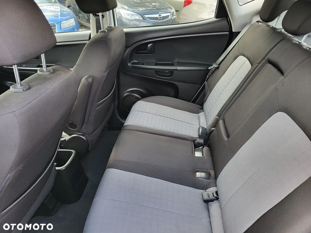 Kia Venga 1.6 CVVT Dream Team Edition - 20