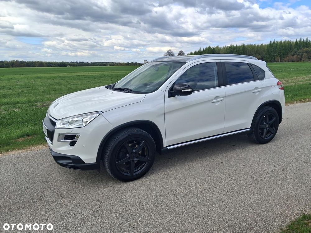 Peugeot 4008 - 5