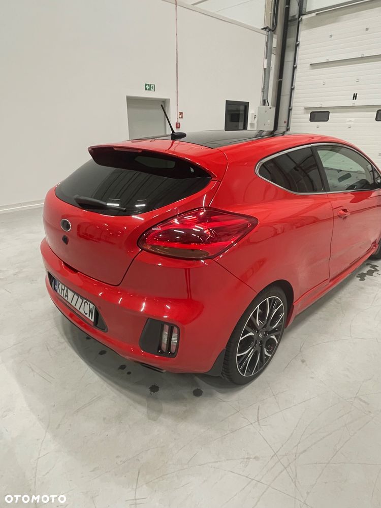 Kia ProCeed 1.6 T-GDI GT XL - 9