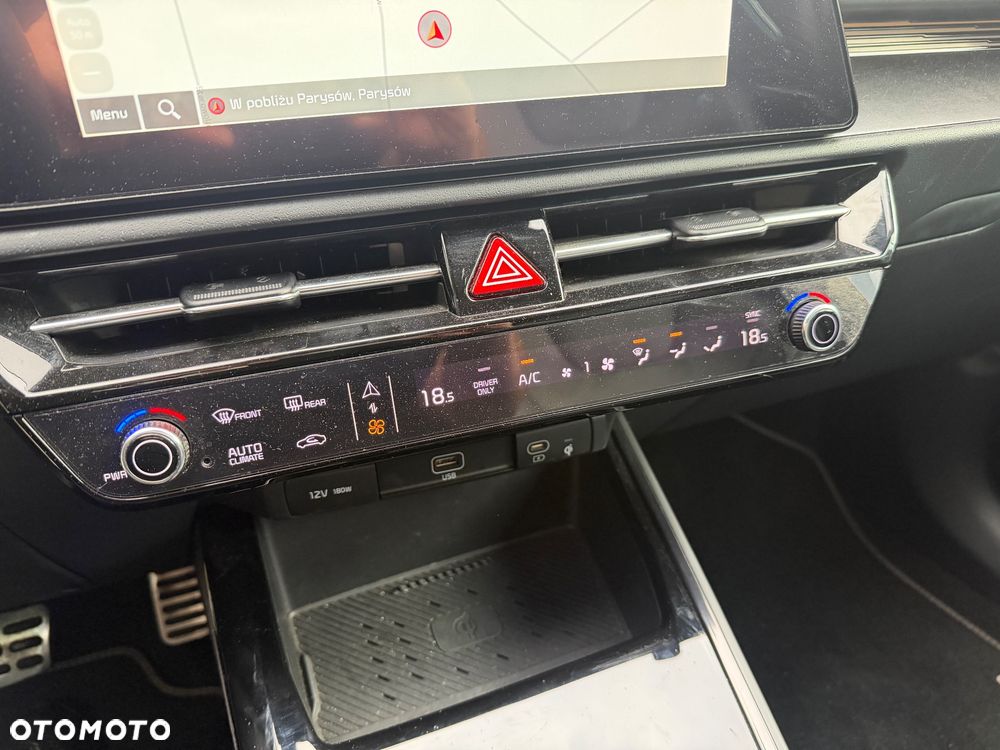 Kia Niro 1.6 GDI Hybrid Business Line - 30