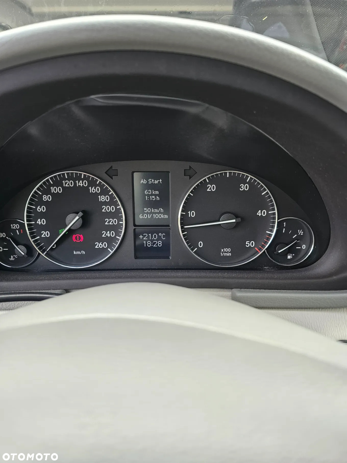 Mercedes-Benz Klasa C 270 T CDI Elegance - 16