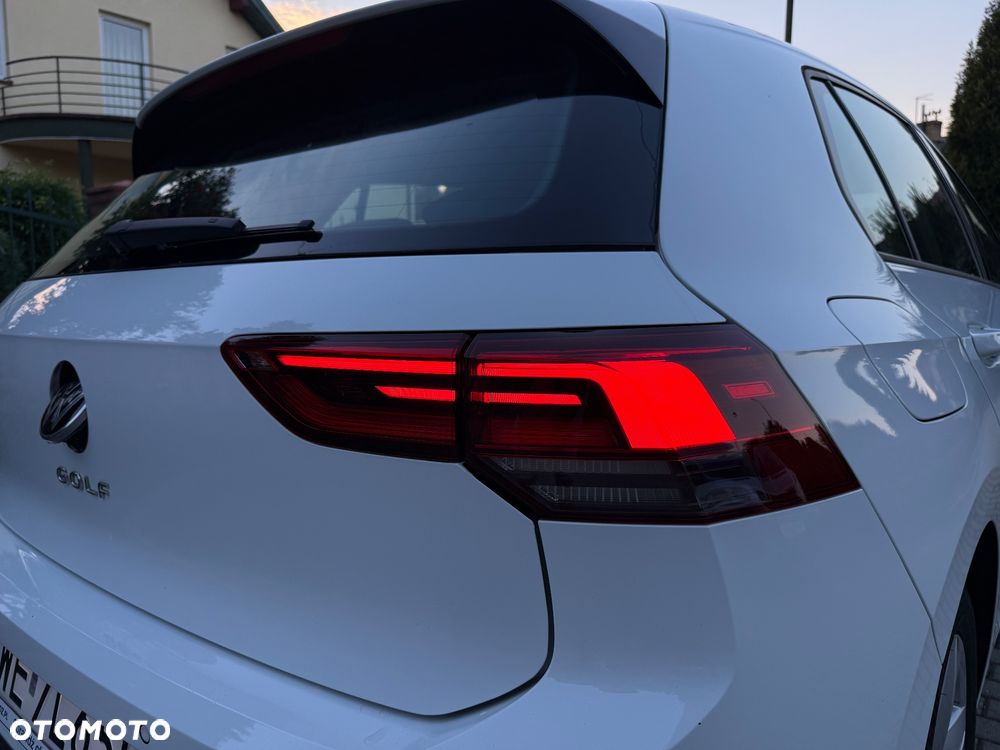 Volkswagen Golf 1.5 TSI EVO Life - 26