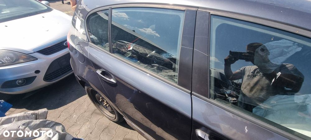 DRZWI PRAWE TYŁ BMW SERIA I E87 118 A22 - 3