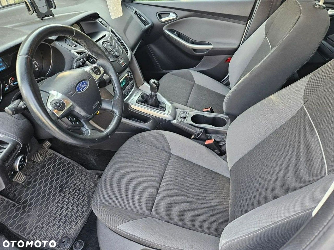 Ford Focus - 8