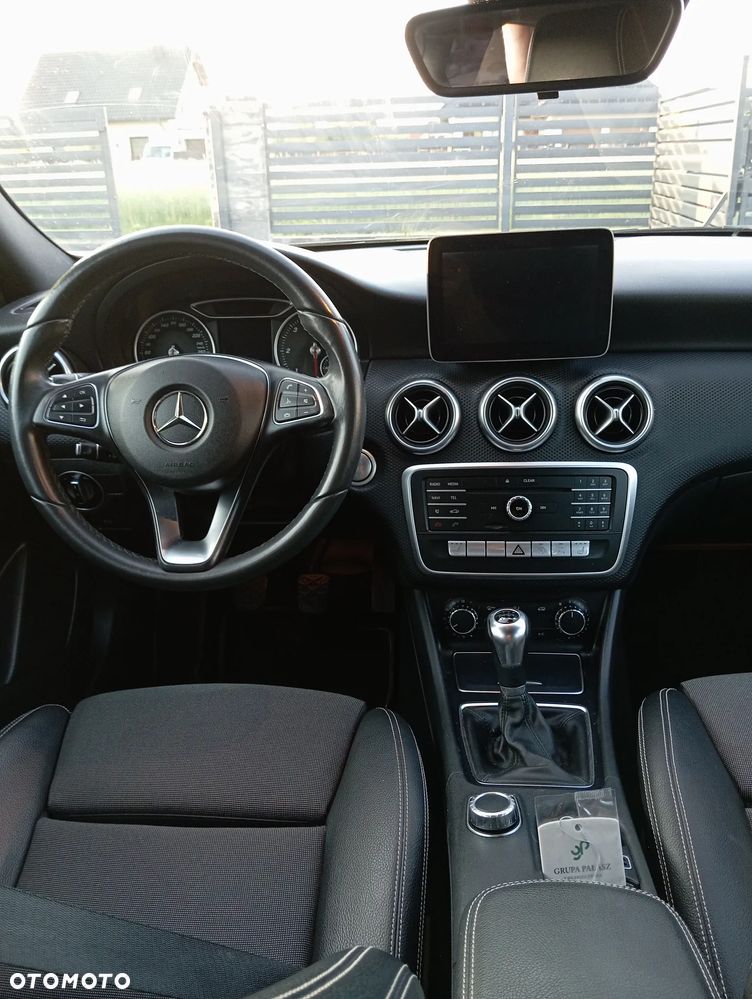 Mercedes-Benz Klasa A 180 CDI (BlueEFFICIENCY) - 15