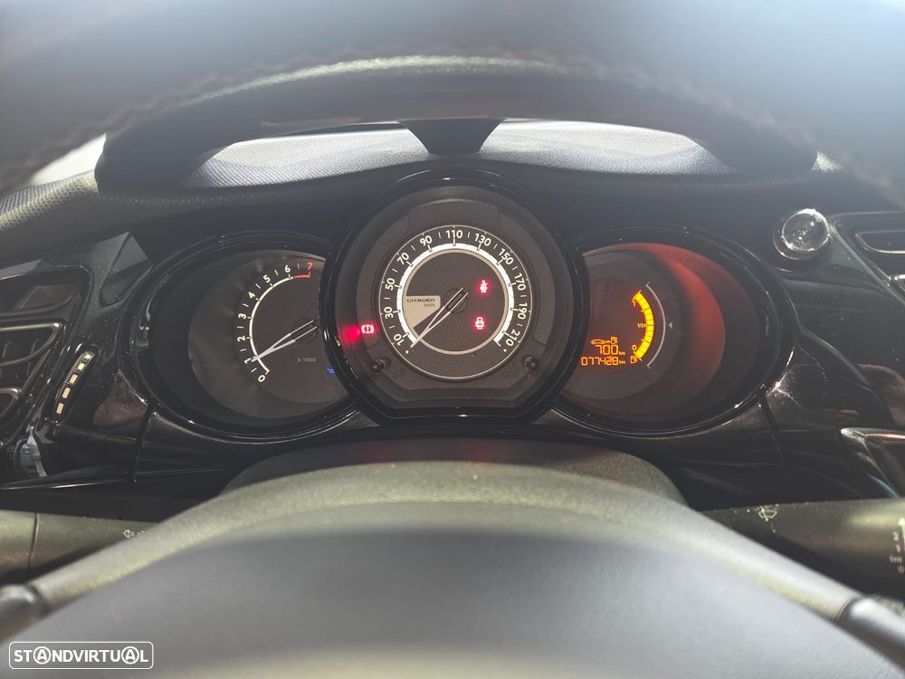 Citroën C3 1.2 PureTech Attraction - 13