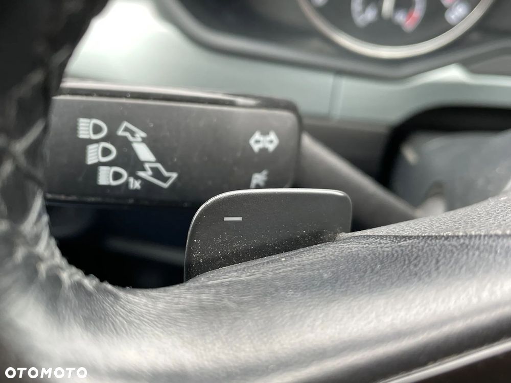 Skoda Superb 1.8 TSI Ambition DSG - 11