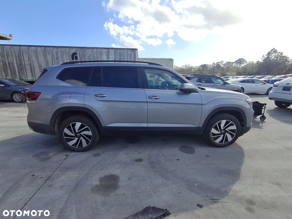 Volkswagen Atlas - 2