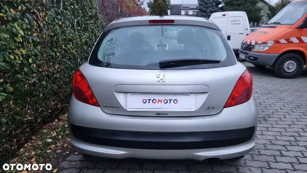 Peugeot 207 1.4 16V Trendy - 27