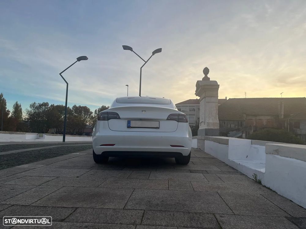 Tesla Model 3 RWD - 17