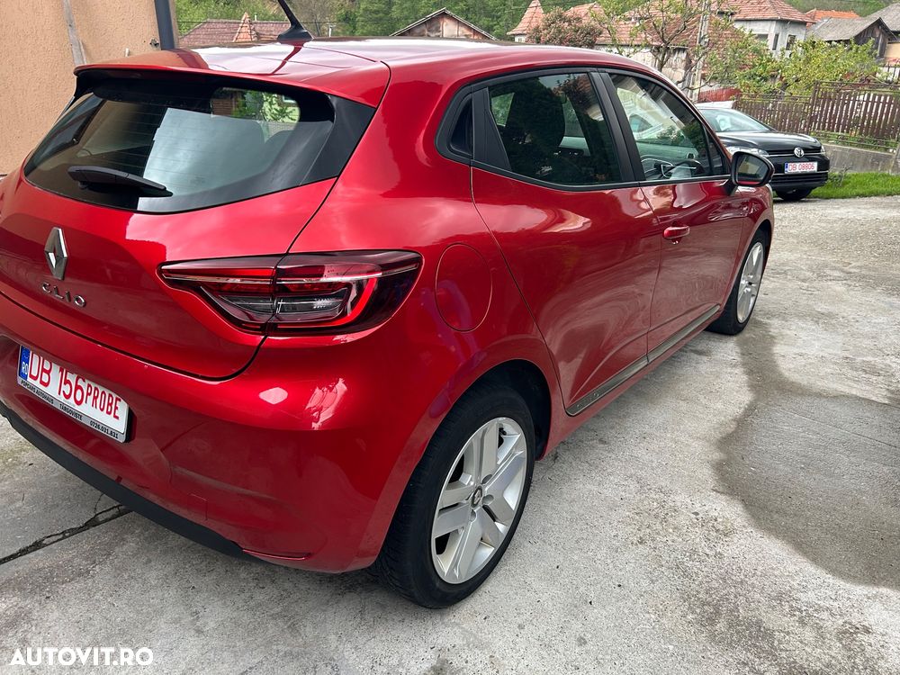 Renault Clio - 20