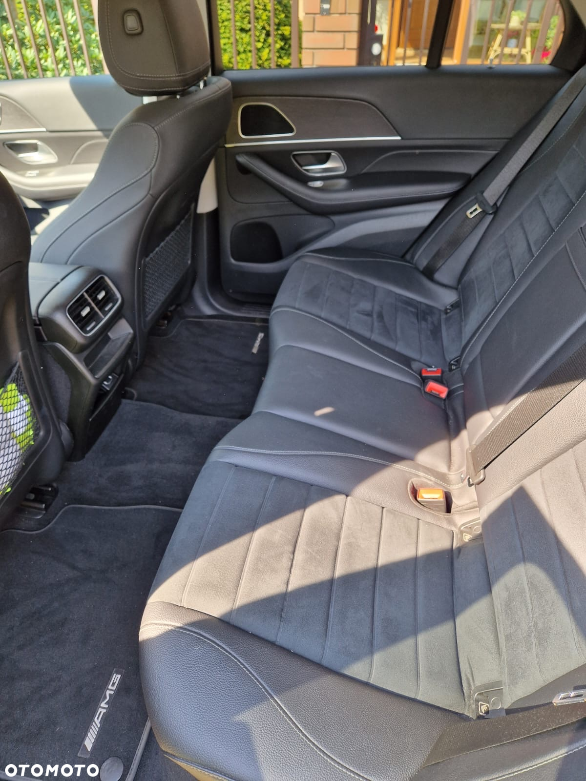 Mercedes-Benz GLE 300 d 4-Matic - 10