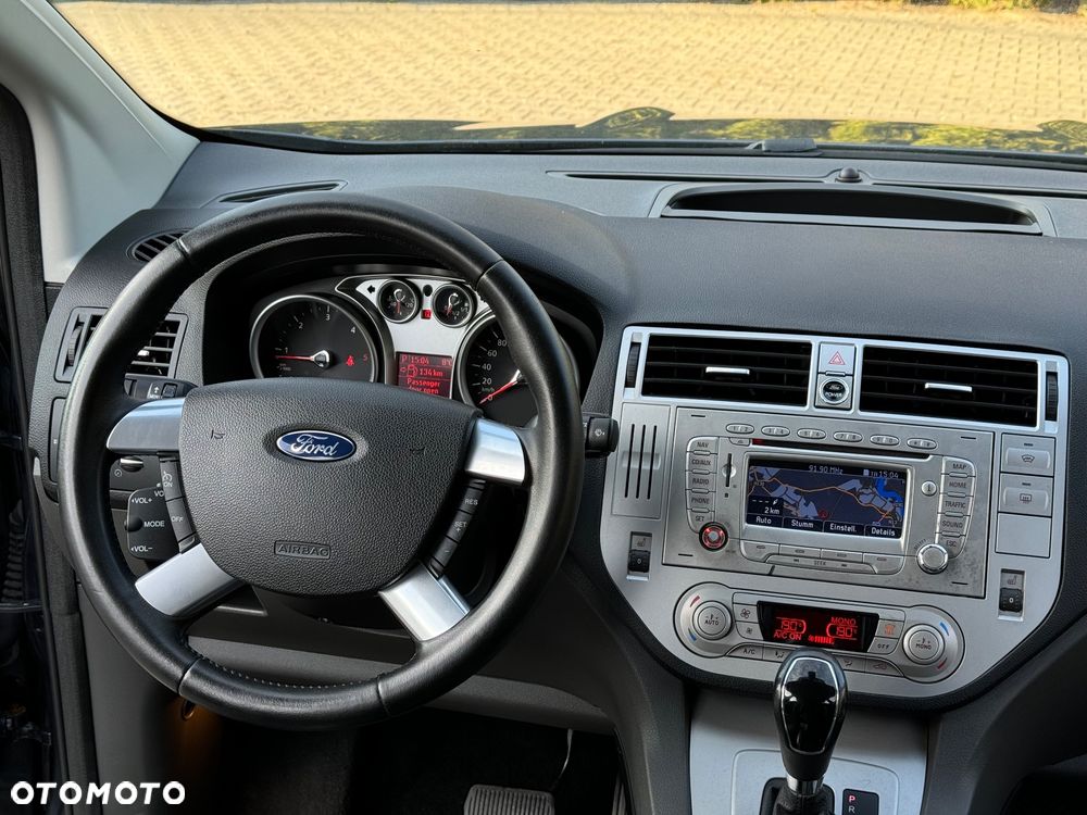 Ford Kuga 2.0 TDCi 4x4 Titanium - 16