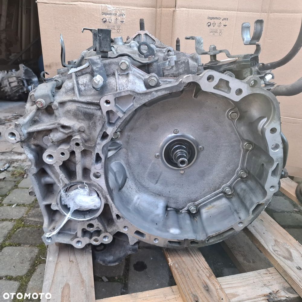 SKRZYNIA BIEGOW AUTOMAT 4X4 4WD  MITSUBISHI OUTLANDER III 3 15- 2.0 AA90D - 4