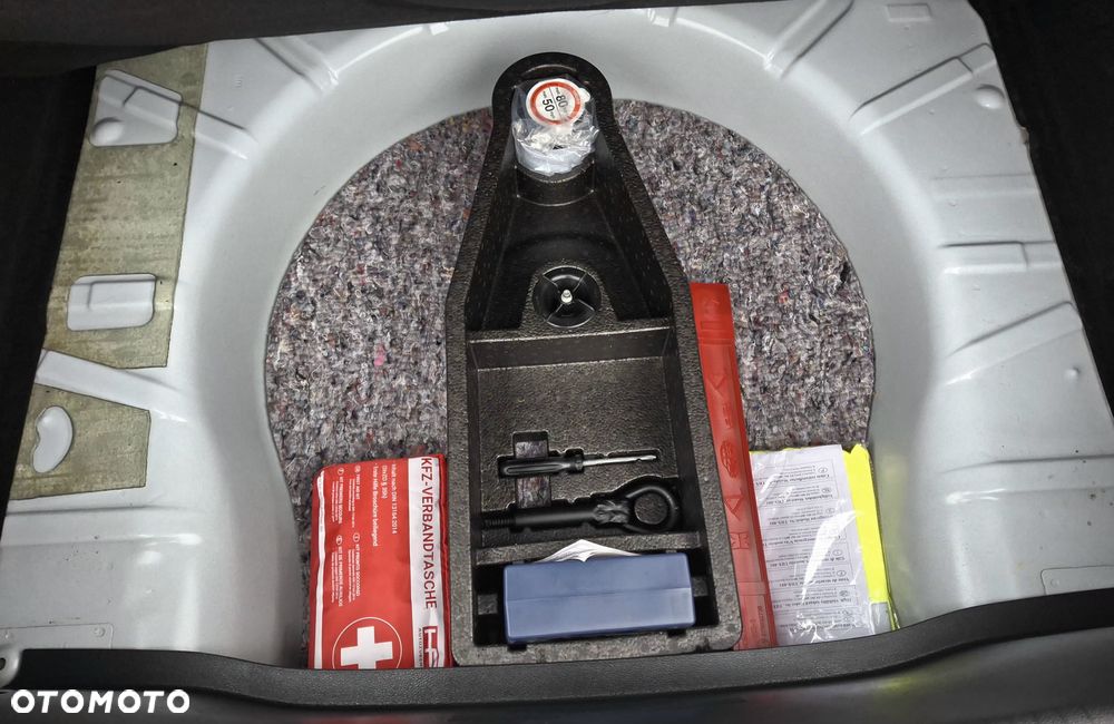 Opel Insignia 1.6 Turbo Sport - 31