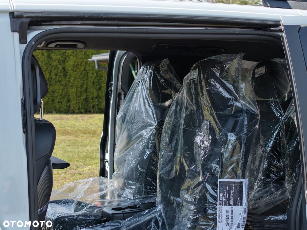 Mercedes-Benz Klasa V - 8