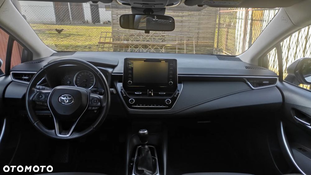 Toyota Corolla 1.5 Comfort - 17