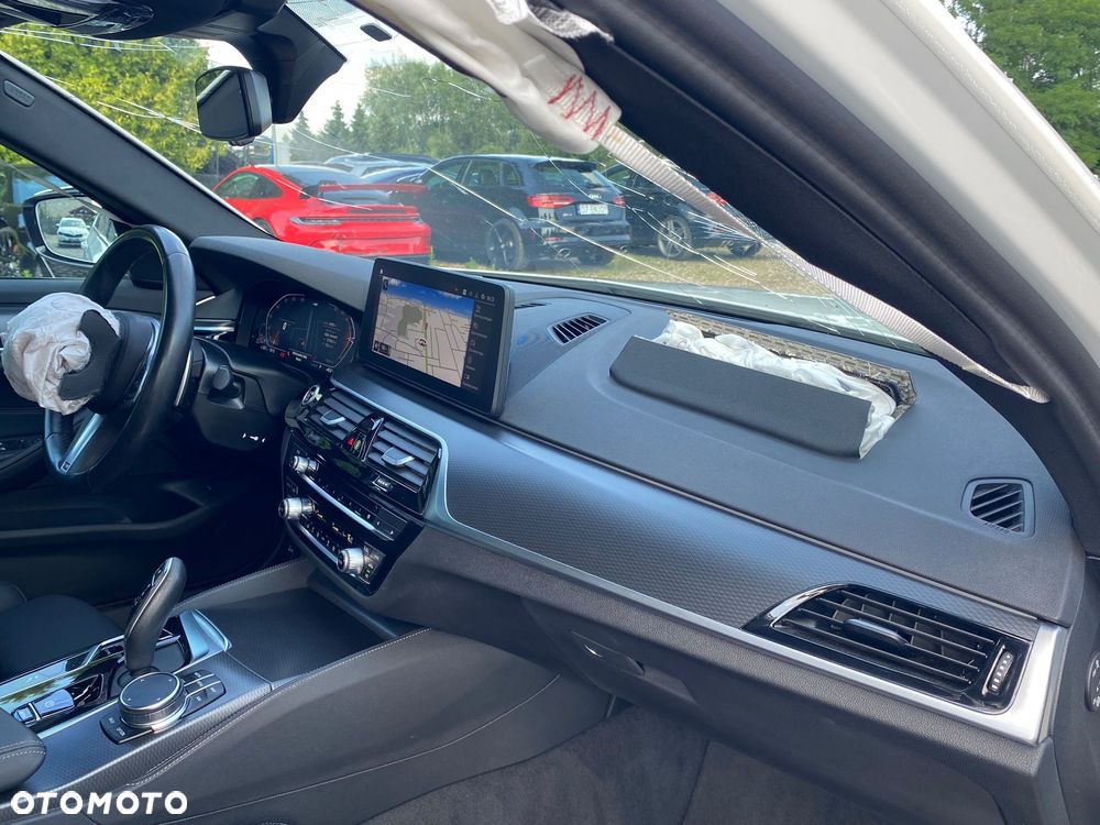 BMW Seria 5 - 26