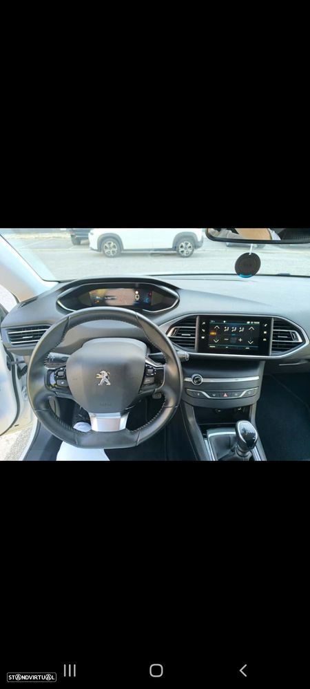 Peugeot 308 SW PureTech 110 Stop & Start Allure - 6