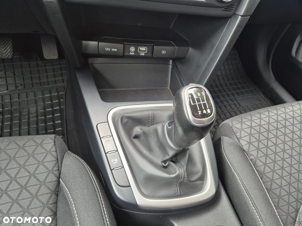 Kia Ceed 1.4 T-GDI M - 26