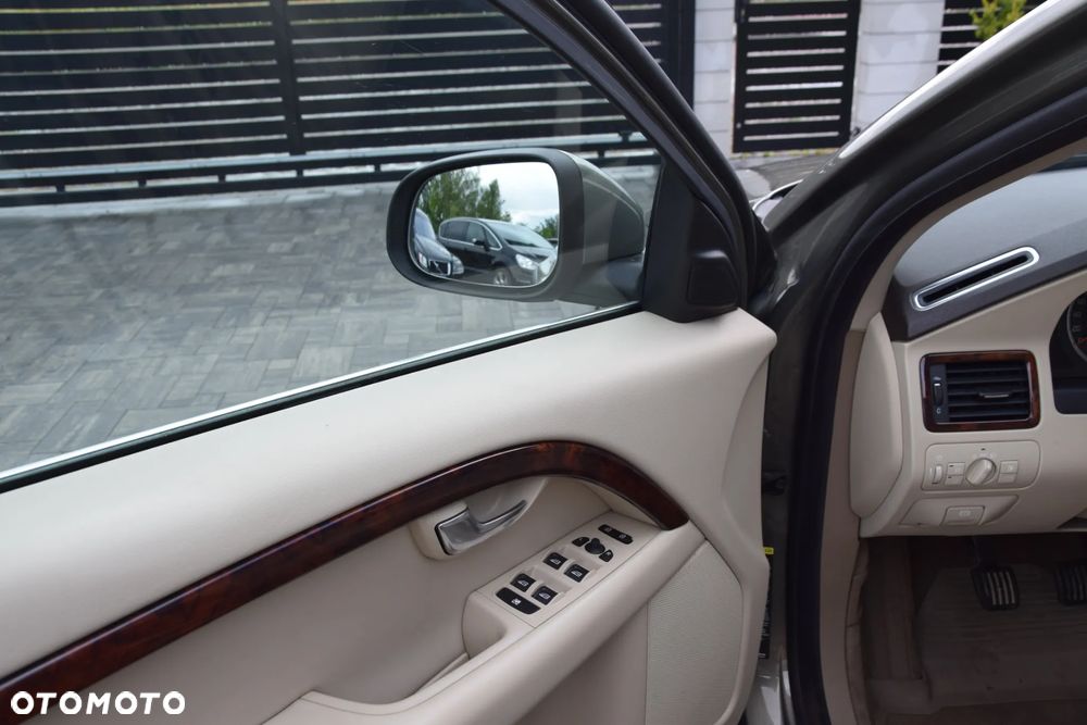 Volvo V70 - 18