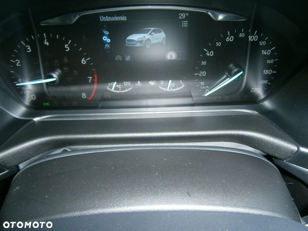 Ford Fiesta 1.0 EcoBoost S&S TITANIUM X - 34