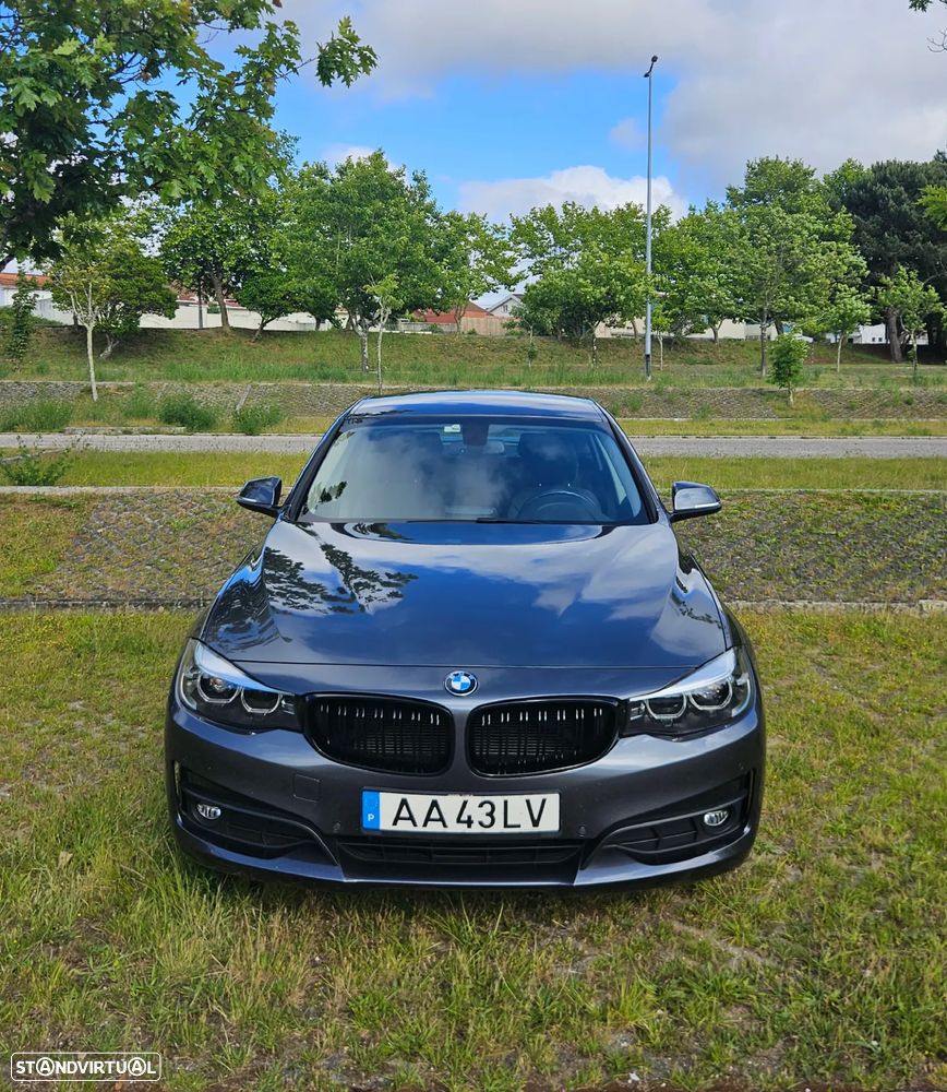 BMW 320 d Sport Line - 8