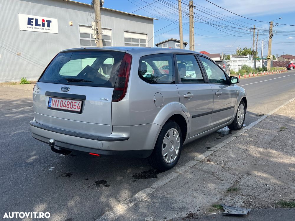 Ford Focus 1.6 16V Titanium - 6