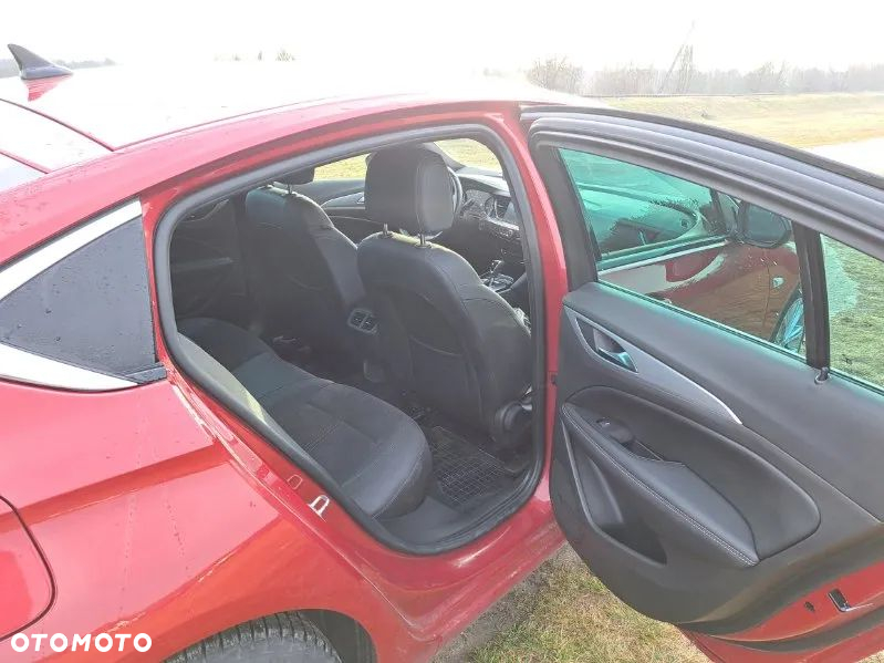 Opel Insignia 2.0 T GS Line S&S - 11