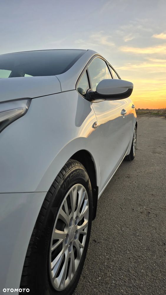 Kia Ceed Cee'd 1.4 L - 7