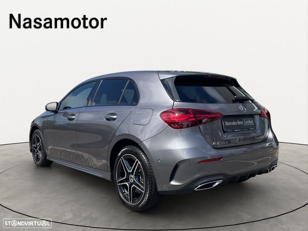 Mercedes-Benz A 250 e AMG Line - 2