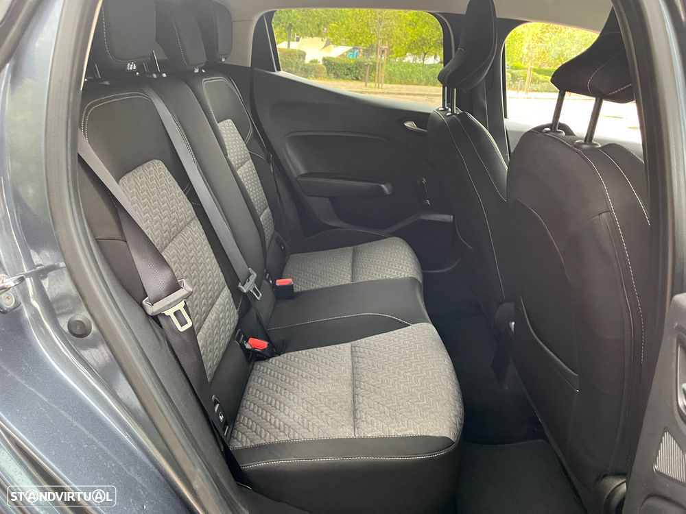 Renault Clio 1.0 TCe Limited - 28