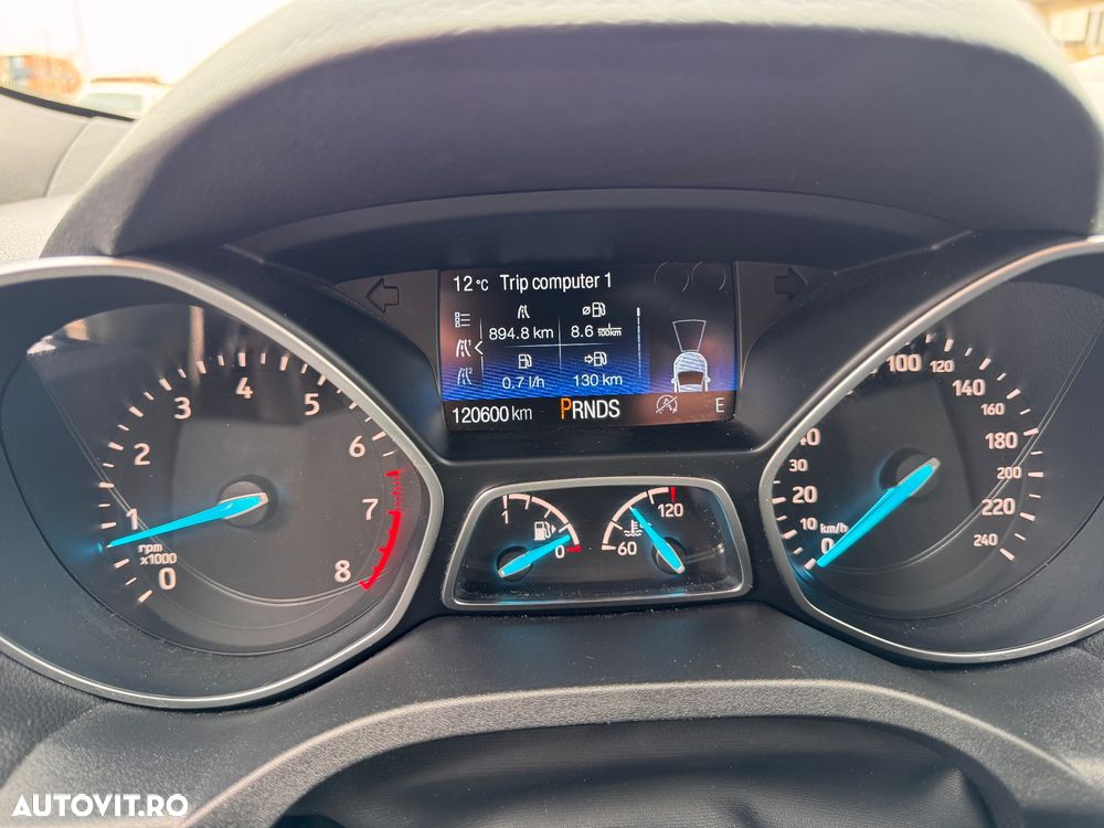 Ford Kuga 1.5 EcoBoost 4x4 Aut. ST-Line - 10