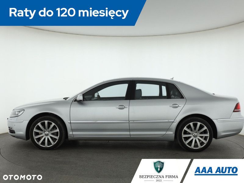 Volkswagen Phaeton - 4
