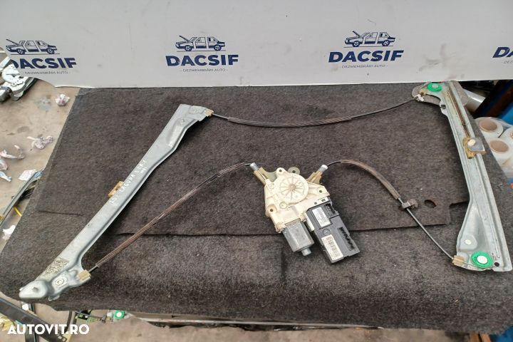 Macara geam fata dreapta electrica 807000002R 974826102 978408100 013 - 2